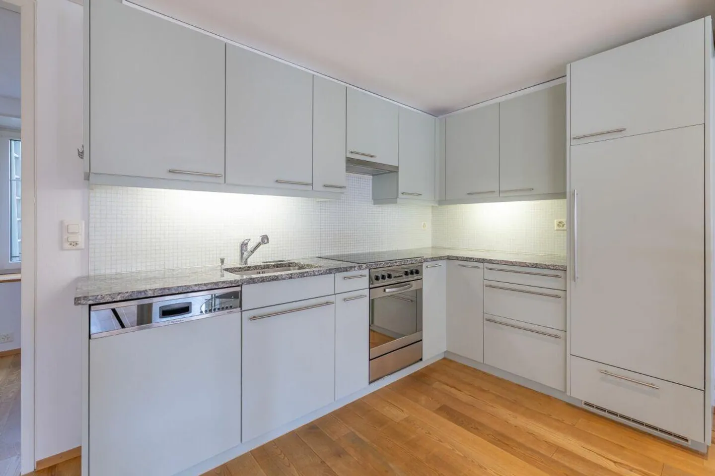 Casa a schiera con due unità abitative - Foto 6 di 15