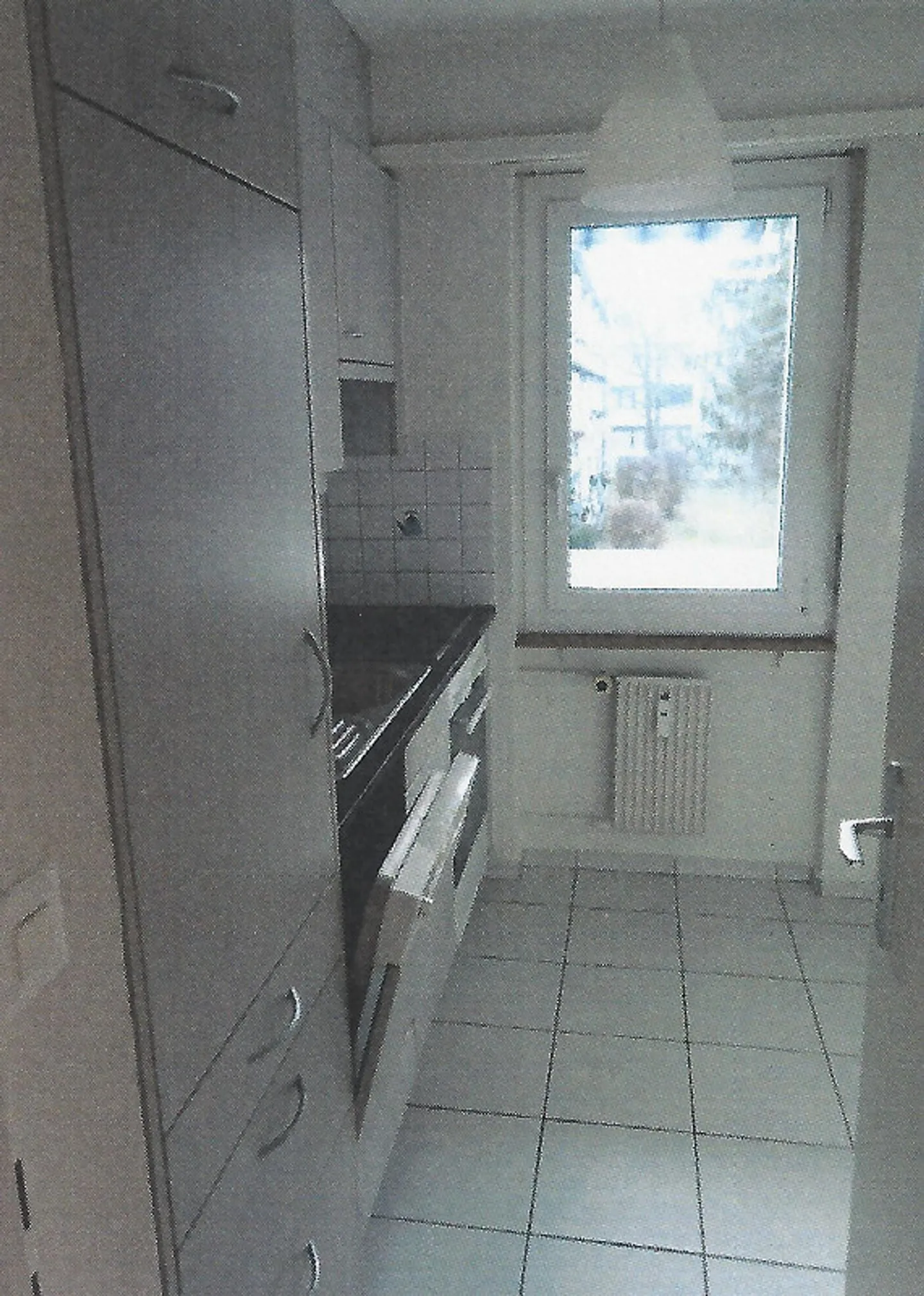 3-room apartment near tram - Photo 3 of 9
