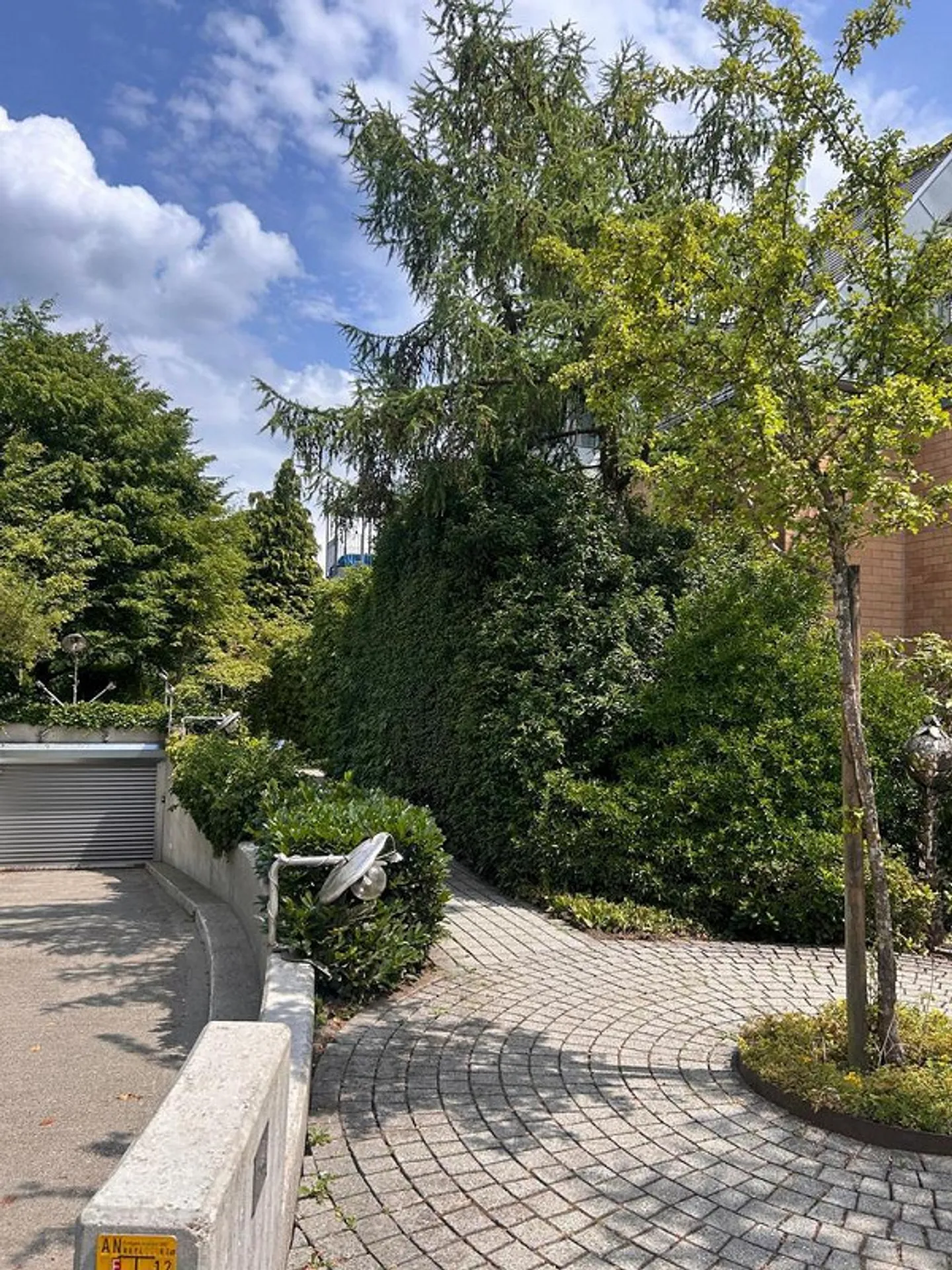 Sind Sie auf der Suche nach einem Einstellplatz? - Foto 1 von 1