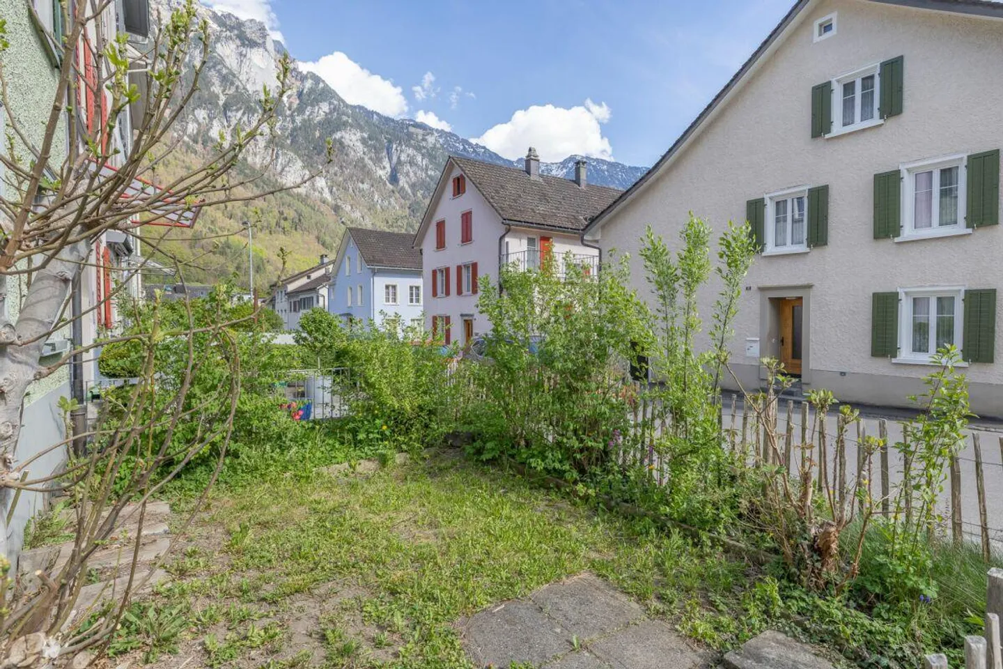 Casa a schiera con due unità abitative - Foto 14 di 15