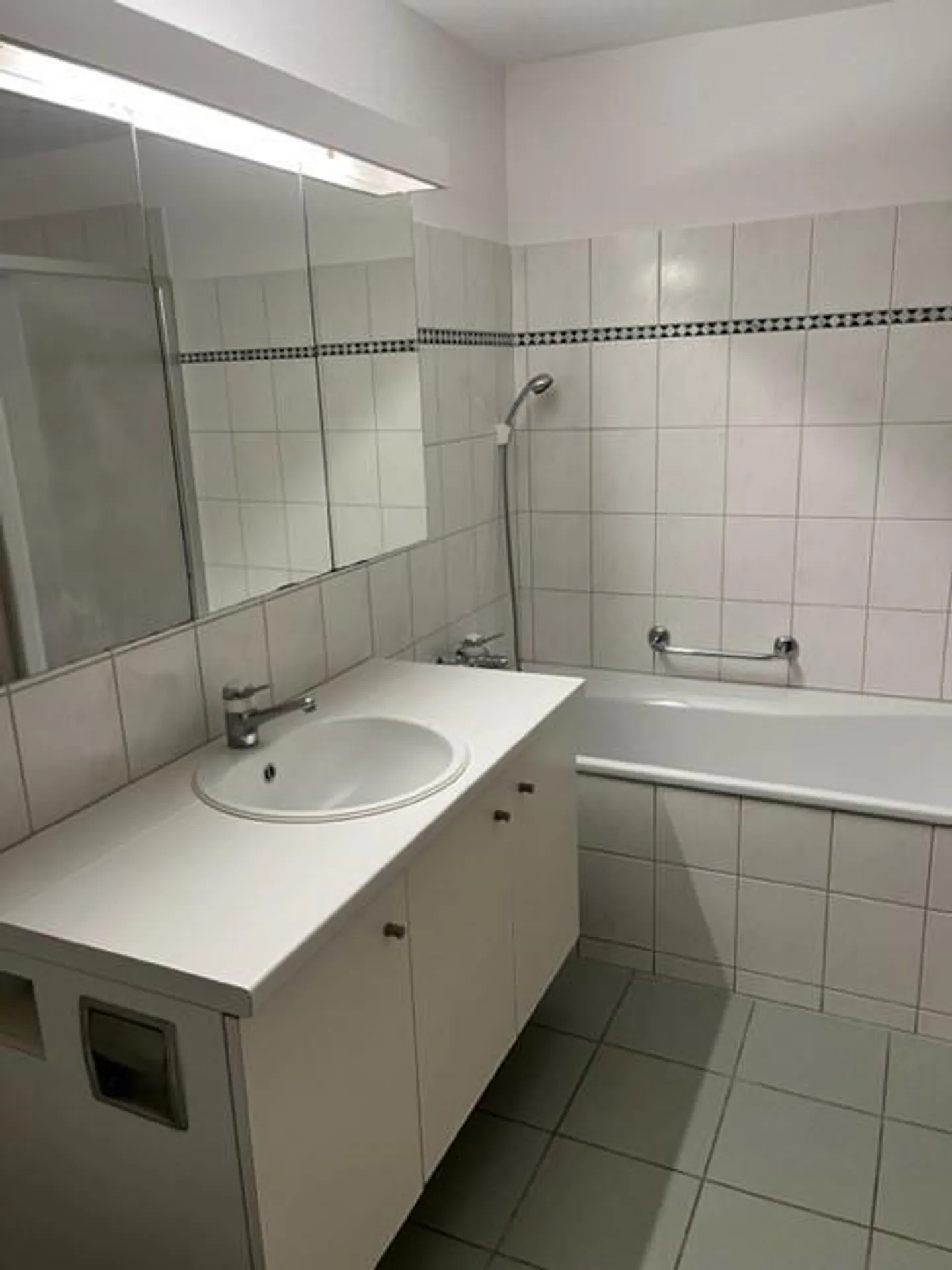Appartamento di 4 stanze nell'idilliaco Eschikofen - Foto 2 di 6