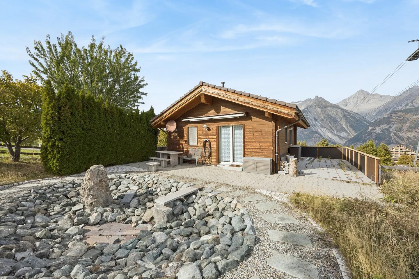 Chalet 3,5 stanze a Unterbäch - affascinante casa unifamiliare di tipo Tiny con molta privacy - Foto 1 di 17