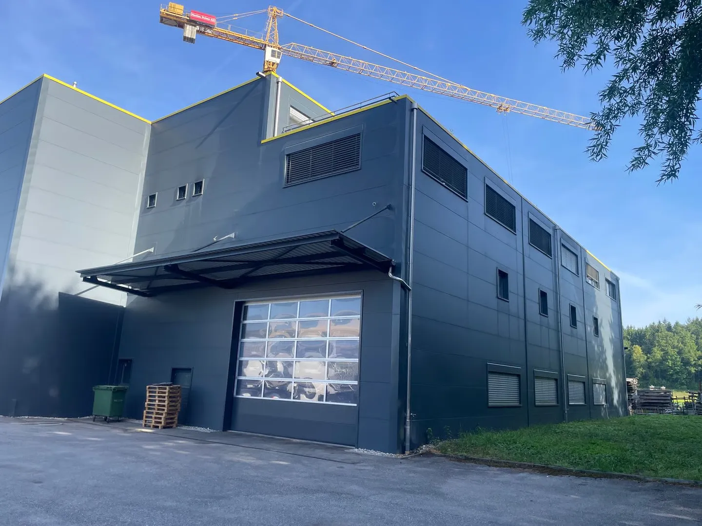 Capannone commerciale e industriale in affitto a Bannwil - Foto 2 di 4