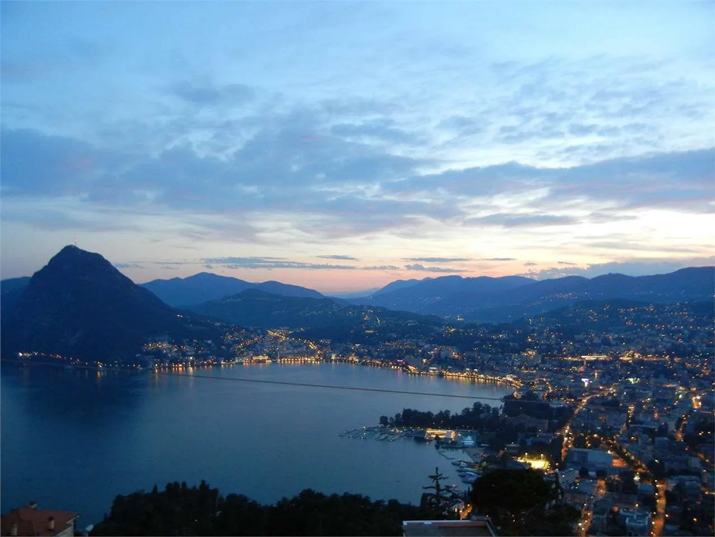 Independent House with Beautiful Lake View in the Heart of Aldesago - Photo 2 of 12