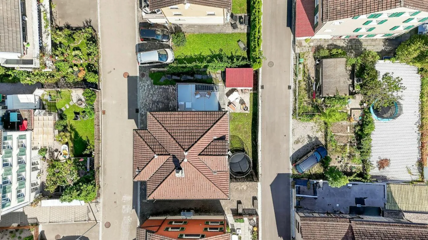 Historical charm meets modern comfort - Single-family house with a separate apartment - Photo 5 of 30