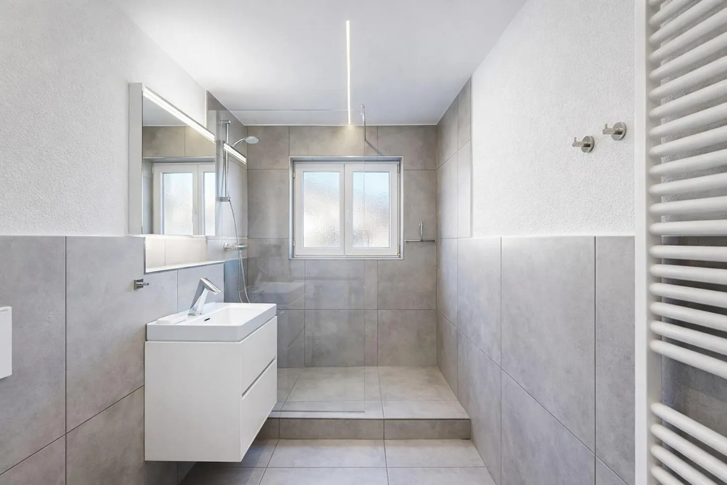 Modernized Condominium with 3.5 Rooms - Photo 8 of 13