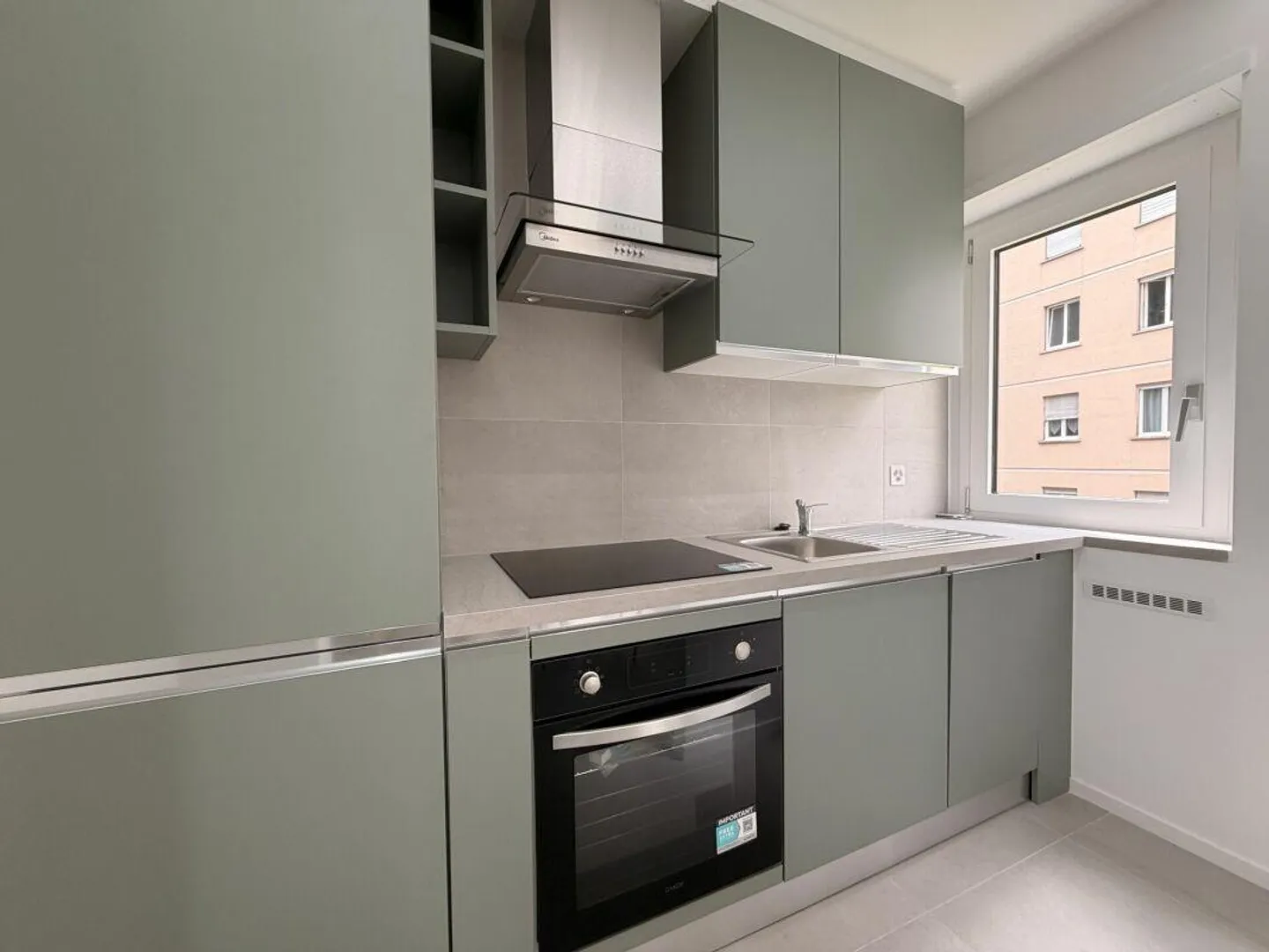 MASSAGNO - 3,5 PIÈCES RÉNOVÉES - JARDIN PRIVÉ - Photo 2 sur 13