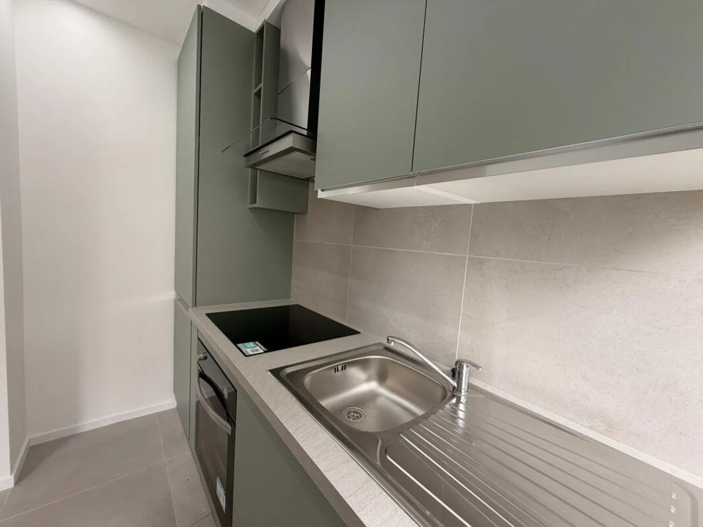 MASSAGNO - 3,5 PIÈCES RÉNOVÉES - JARDIN PRIVÉ - Photo 3 sur 13