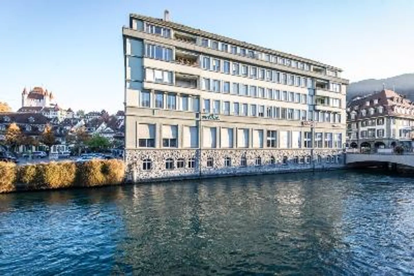 Appartamento d'epoca con vista sul castello di Thun! - Foto 2 di 7