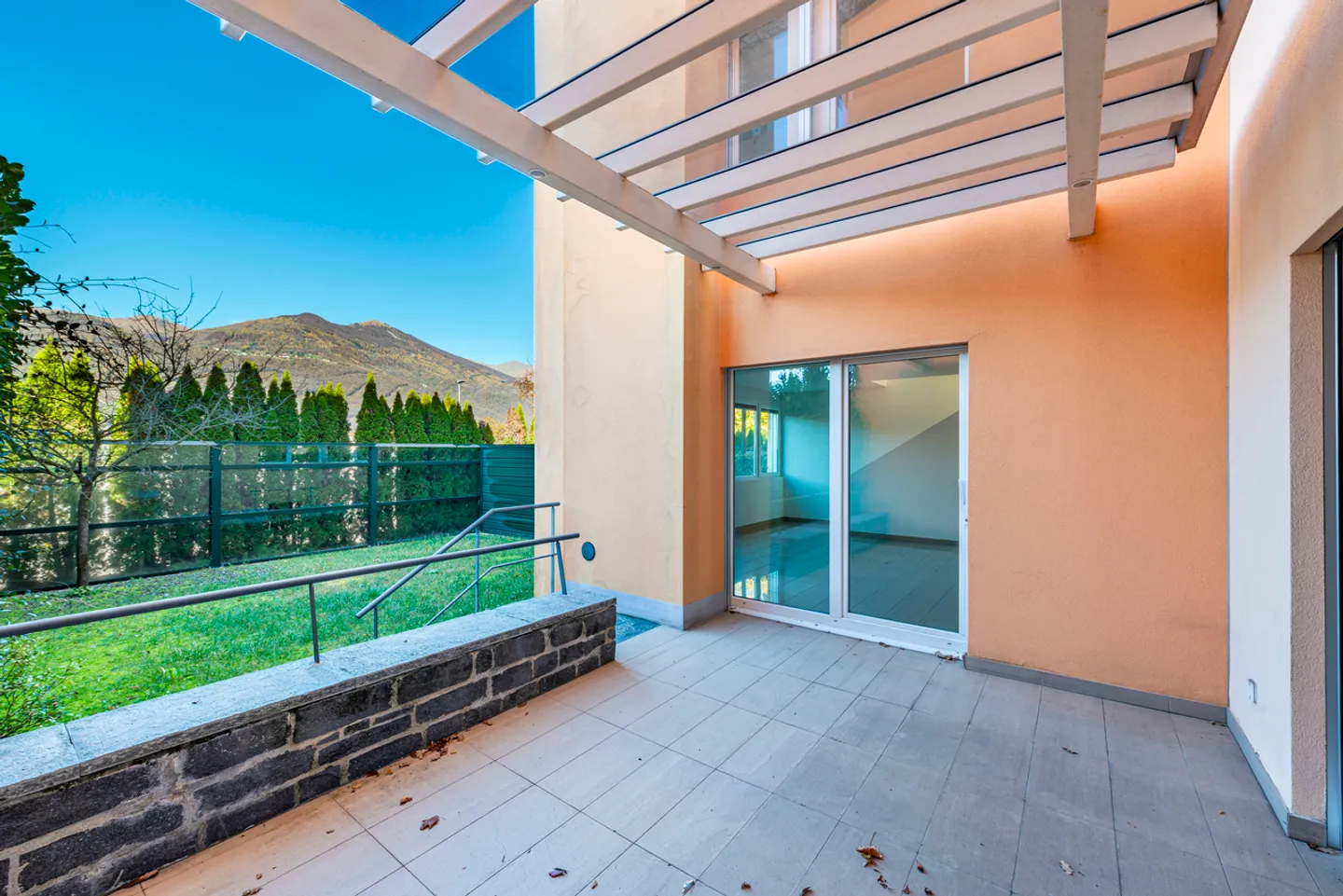 Charming Family Home in Vezia - Photo 2 of 17