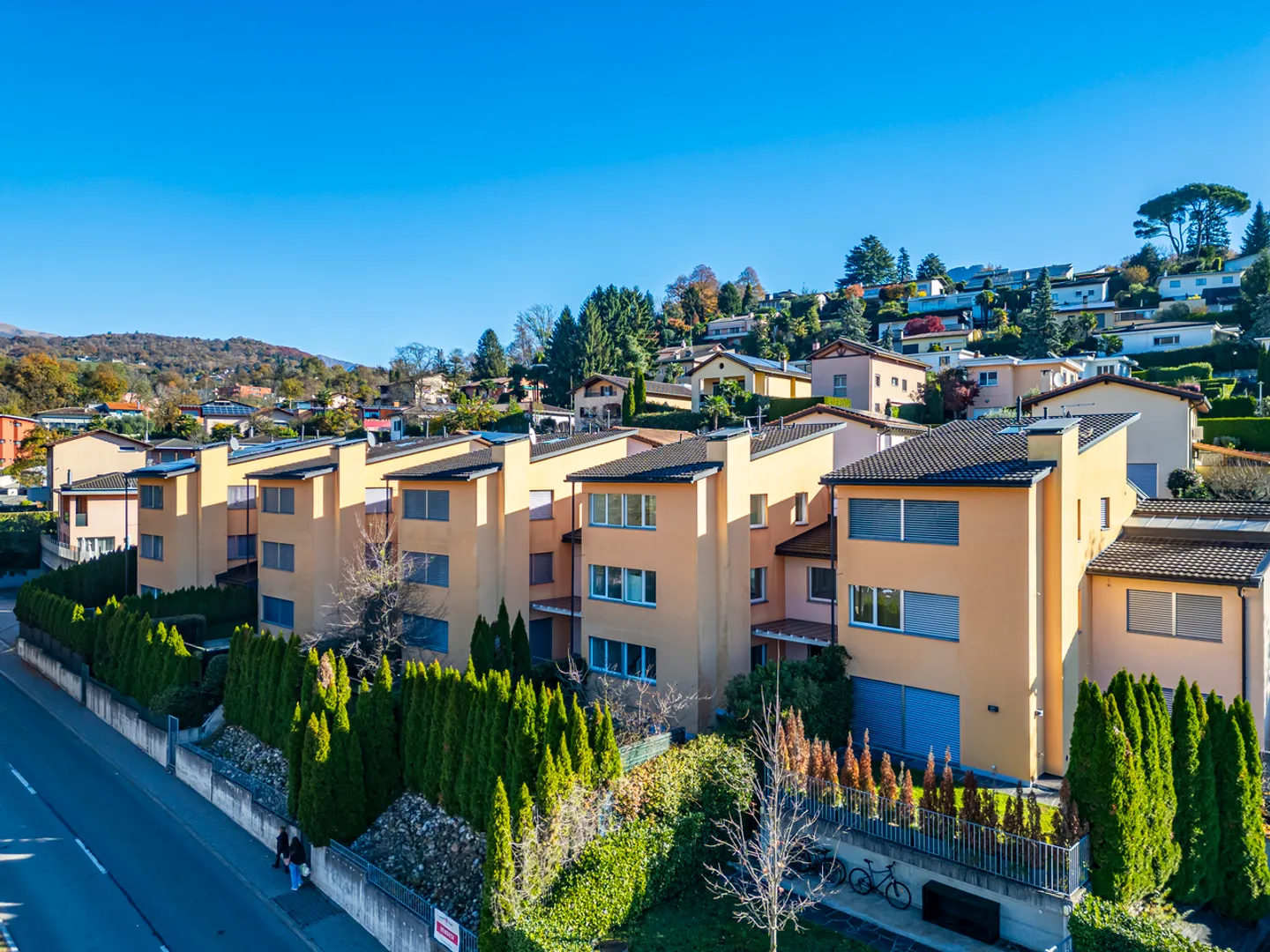 Charming Family Home in Vezia - Photo 3 of 17