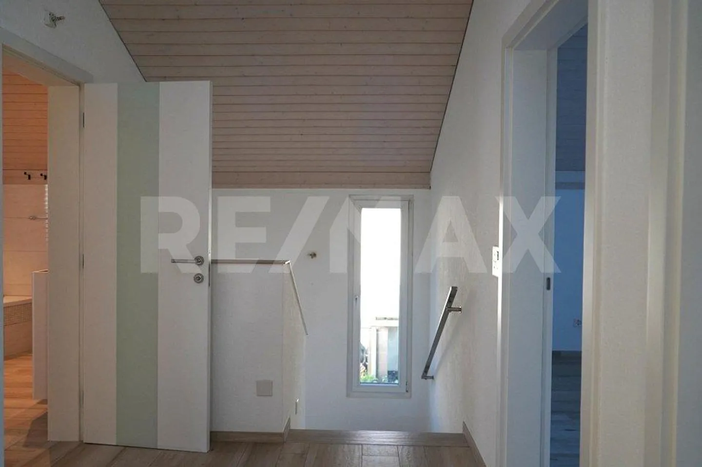 Maison de rêve à louer – spacieuse maison individuelle de 6,5 pièces à Ehrendingen - Photo 10 sur 13