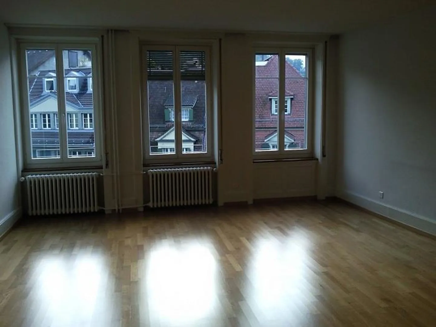 Appartamento d'epoca con vista sul castello di Thun! - Foto 6 di 7