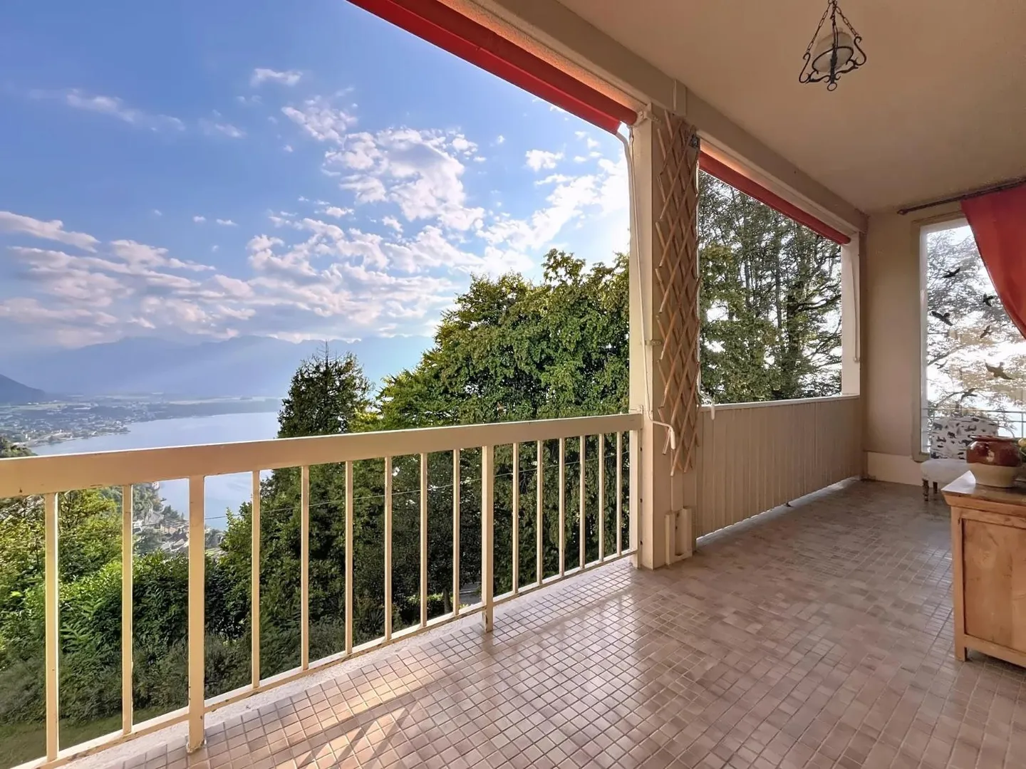 Appartement 3.5 pièces avec annexe séparée à Territet - Photo 1 sur 13