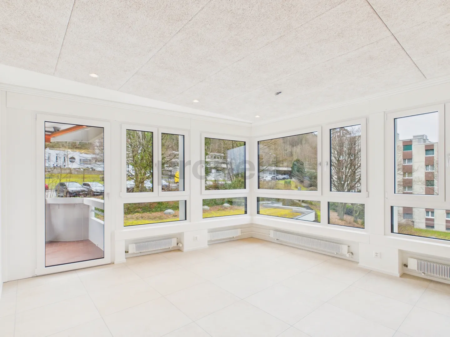 Appartement moderne avec vue sur le lac - Photo 1 sur 12