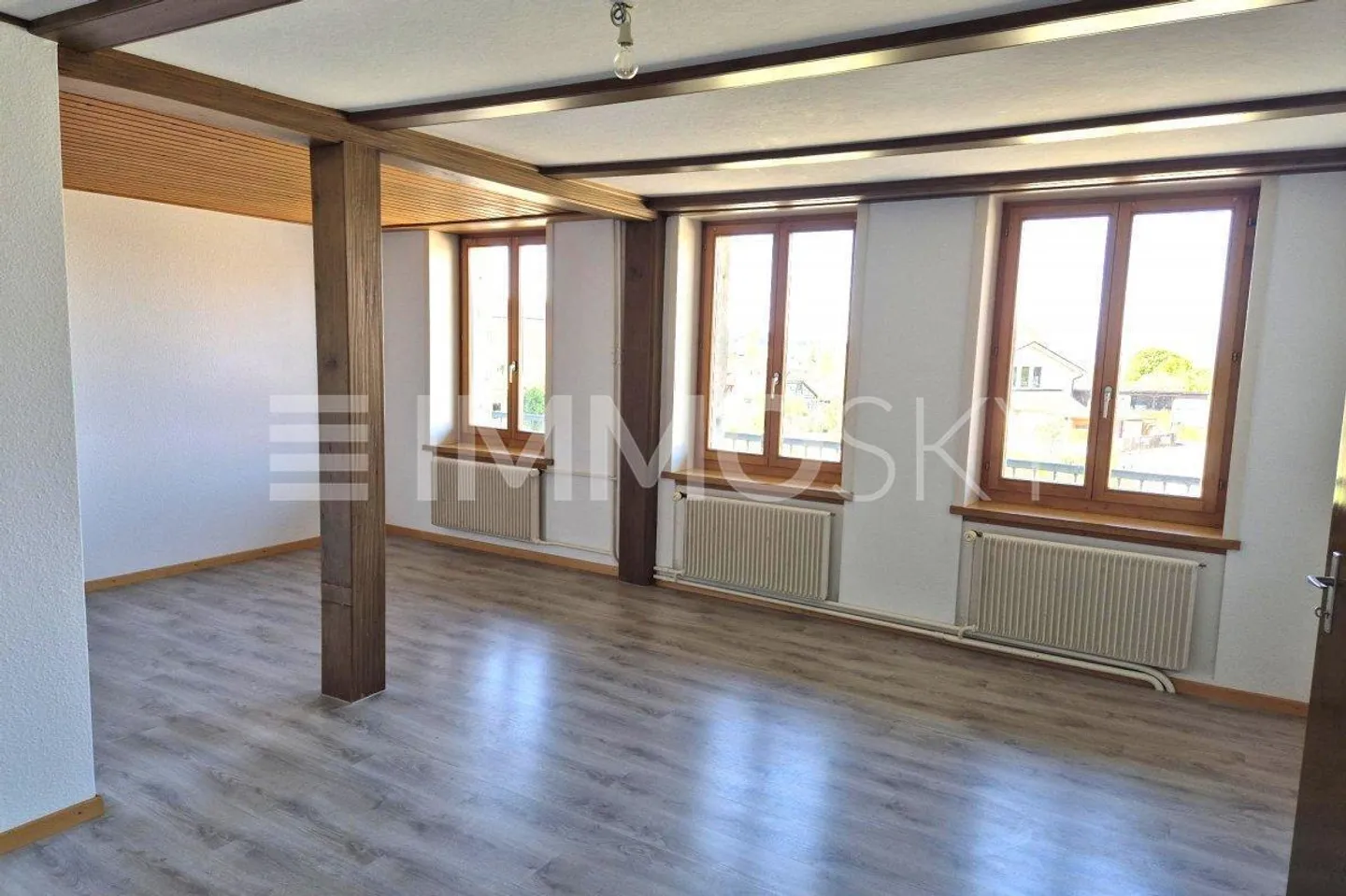 Geräumige Wohnung im Grünen - Foto 4 von 5
