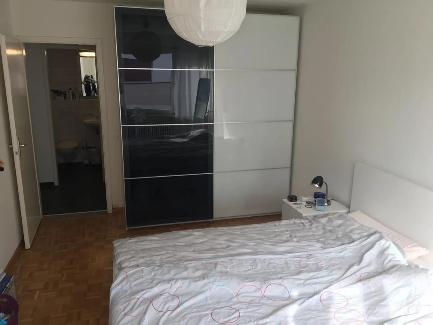 Bright 2.5-room apartment in the St. Johann district - Photo 3 of 4