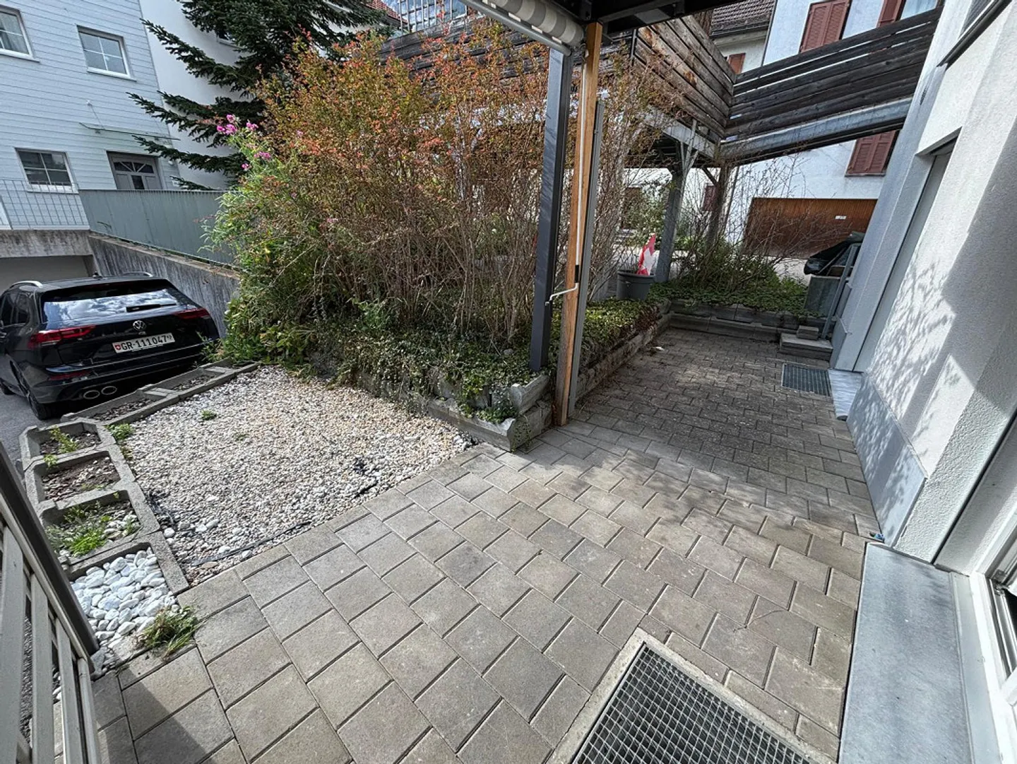 Appartamento 3.5 locali con area salotto e ascensore a Domat/Ems - disponibile immediatamente - Foto 16 di 17