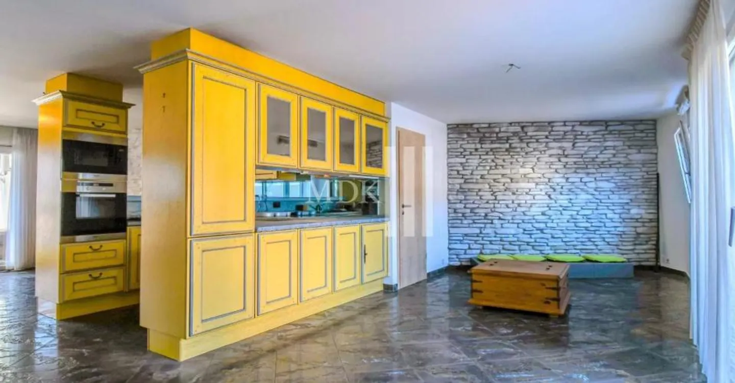 Appartamento 4.5 stanze - Foto 3 di 13