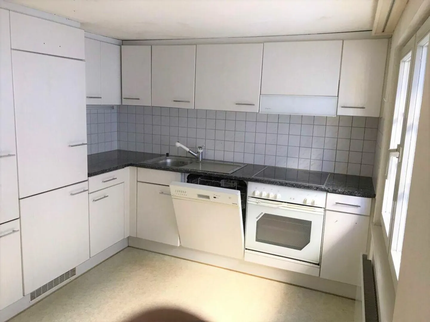 Appartamento accogliente di 2,5 stanze con balcone - Foto 5 di 7