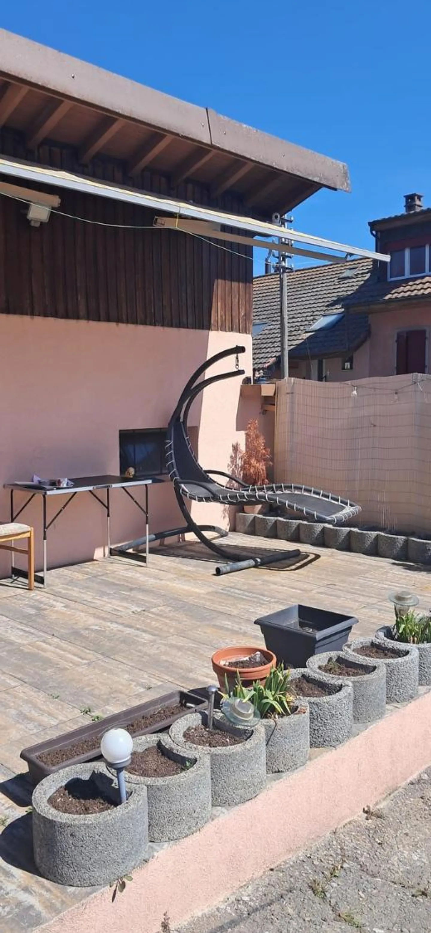 Family house with 6.5 rooms - In the center of Dompierre - Development prospects - Photo 1 of 4