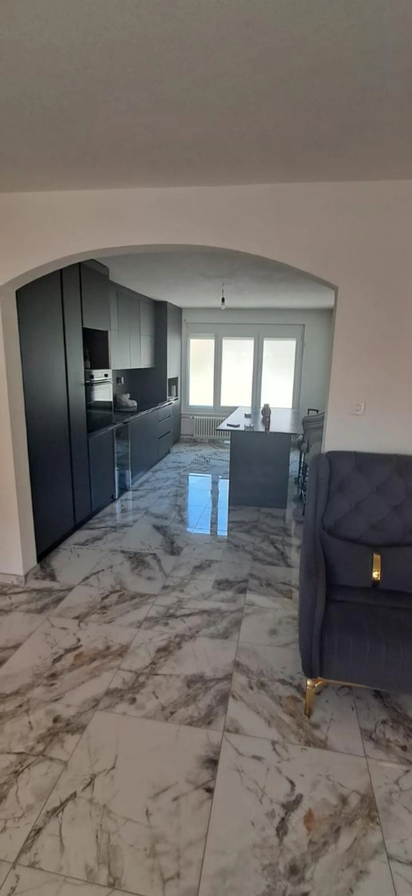 Family house with 6.5 rooms - In the center of Dompierre - Development prospects - Photo 3 of 4