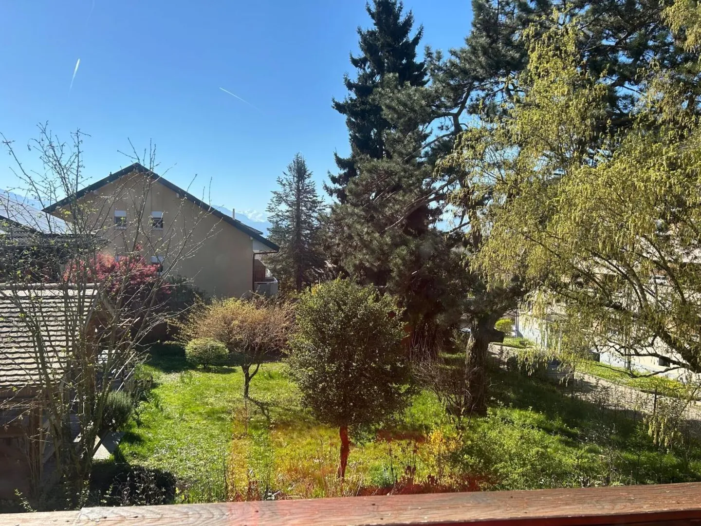 Morges Apartment mit Garten & Balkonen - Foto 1 von 5