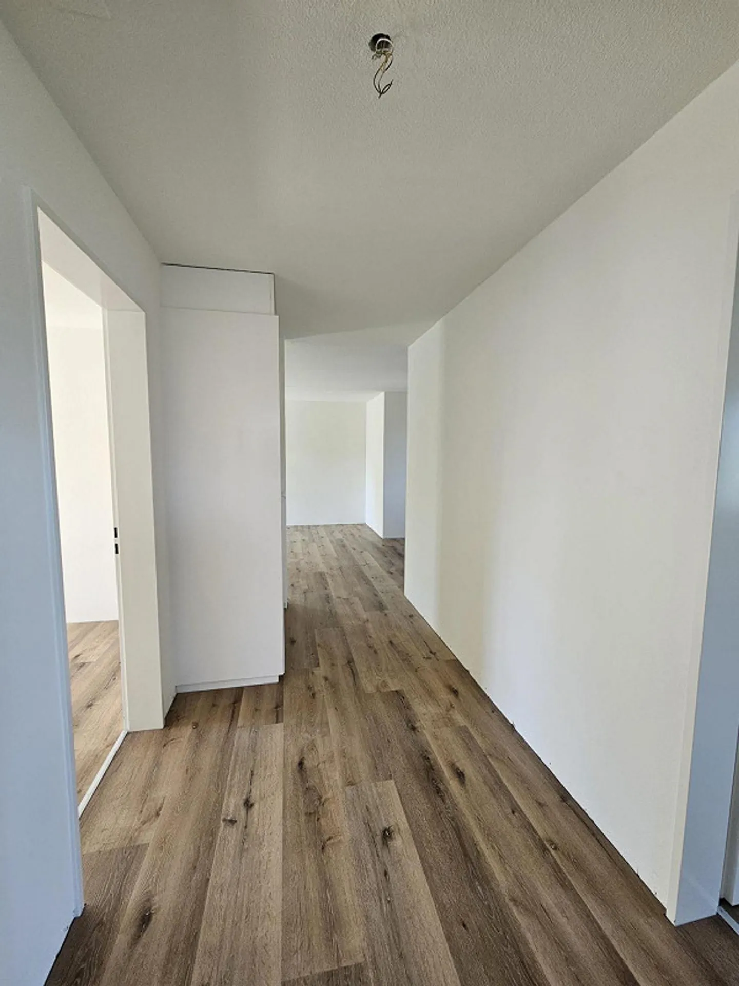 Renovierte Wohnung mit Balkon - Foto 11 von 12