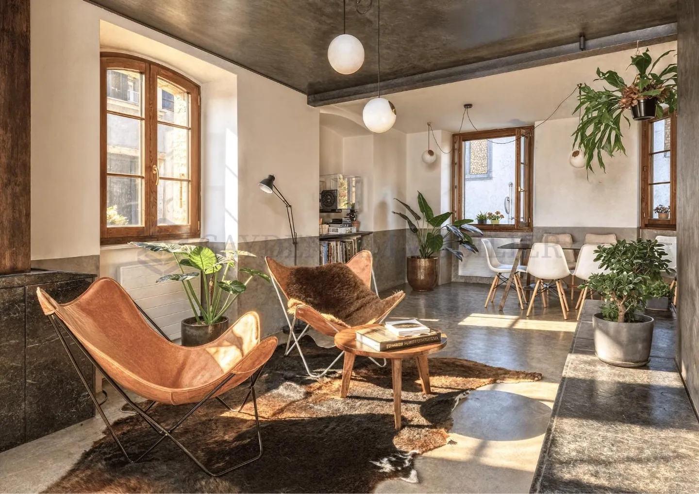 EXCLUSIVE - House in Nyon Center! - Photo 2 of 5