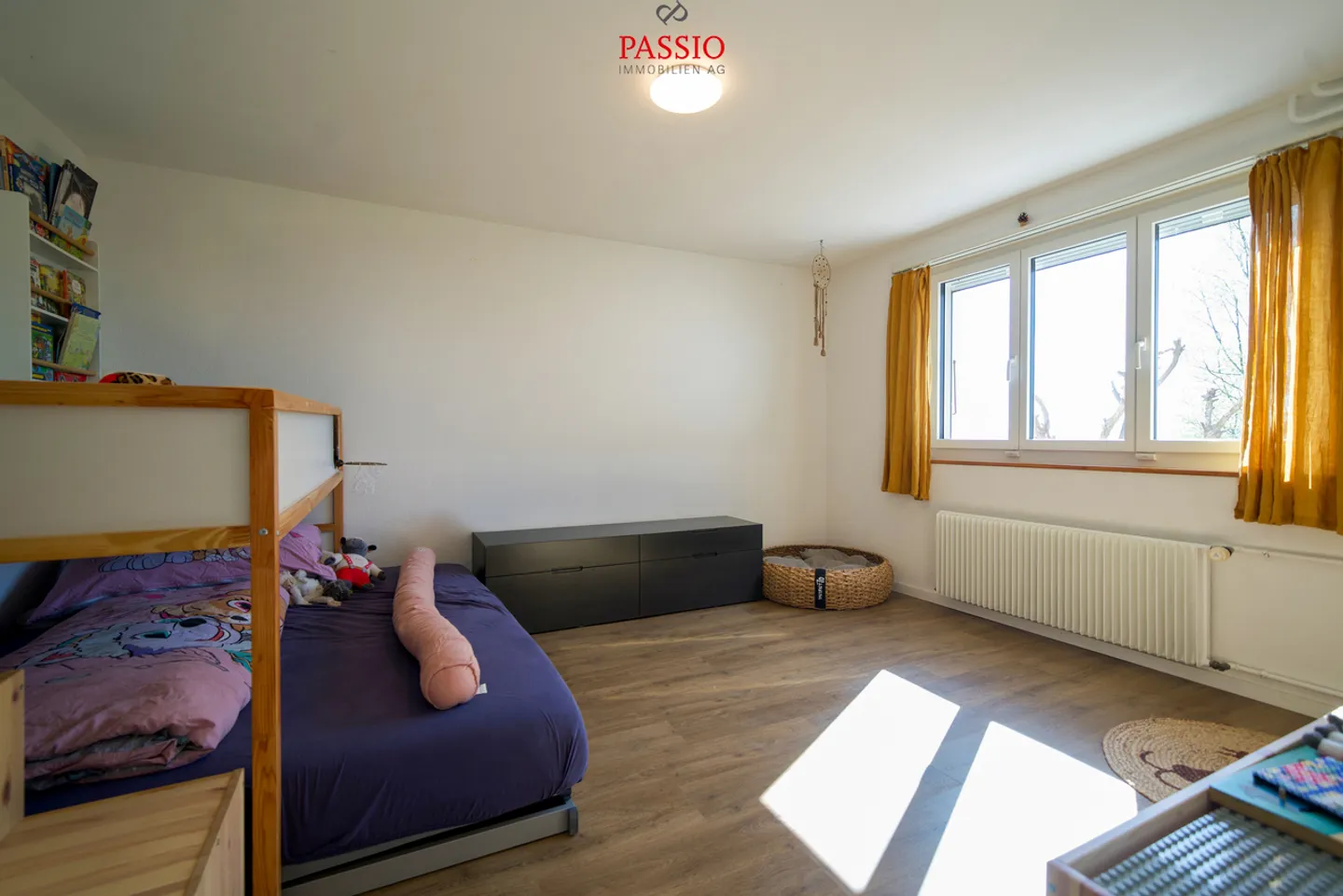 Maison individuelle de 5,5 pièces bien entretenue avec vue imprenable sur les Alpes - Photo 17 sur 27