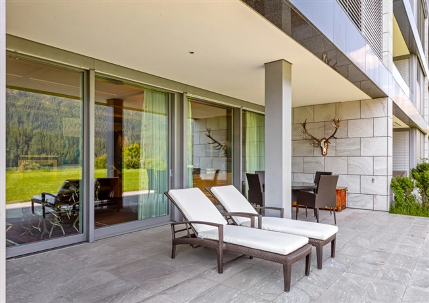 «Luxuriöse Erdgeschosswohnung - geniales See- und Bergpanorama» - Foto 6 von 10