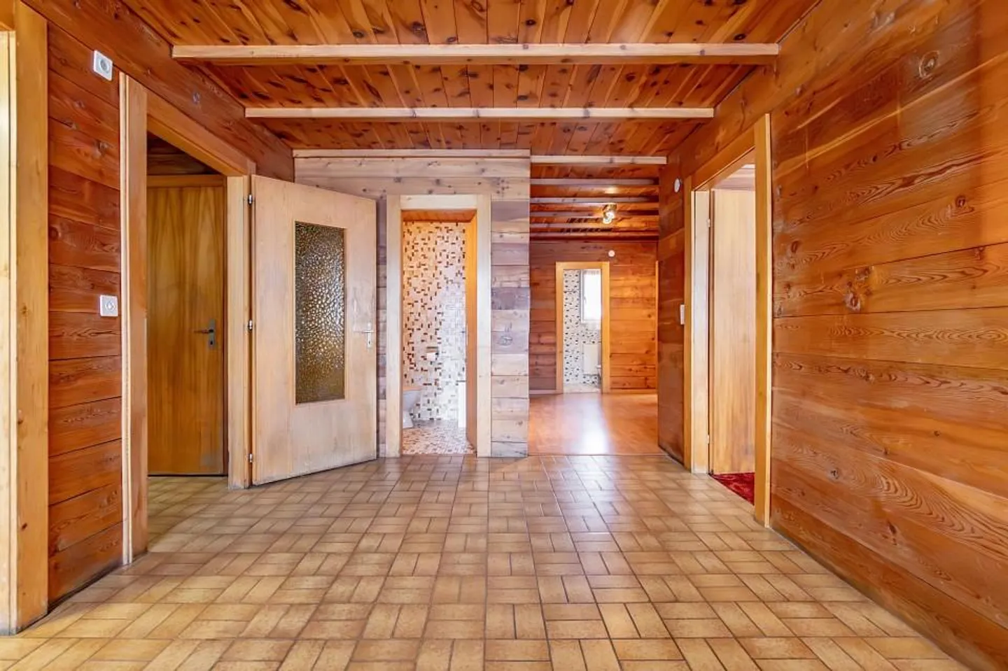 Chalet in Fiesch mit zwei Einheiten - Foto 6 von 13