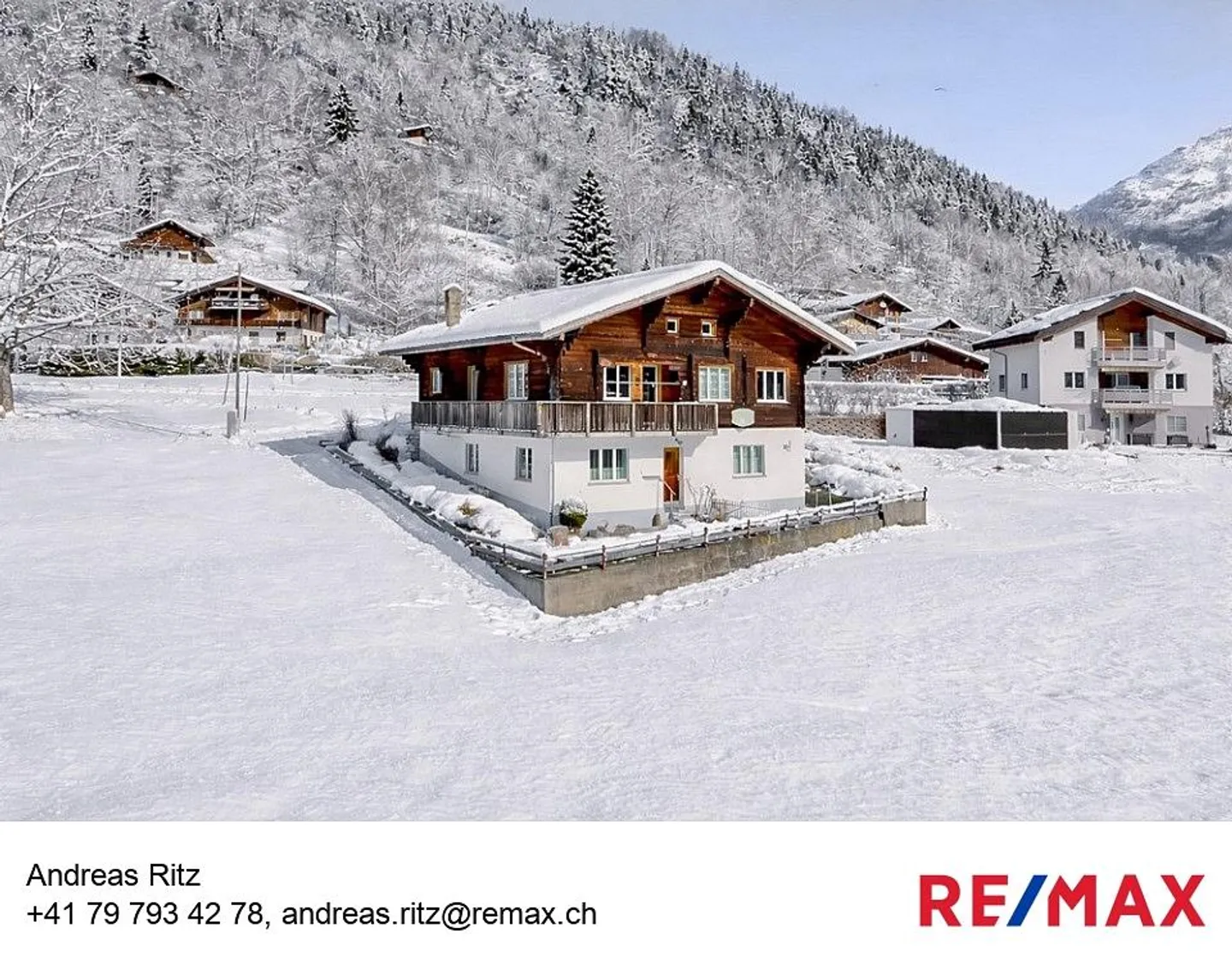 Chalet in Fiesch mit zwei Einheiten - Foto 1 von 13