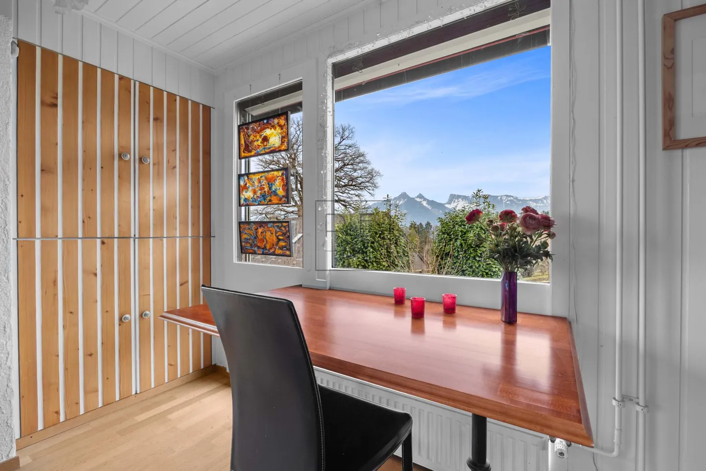 Charming Detached House - Photo 9 of 10