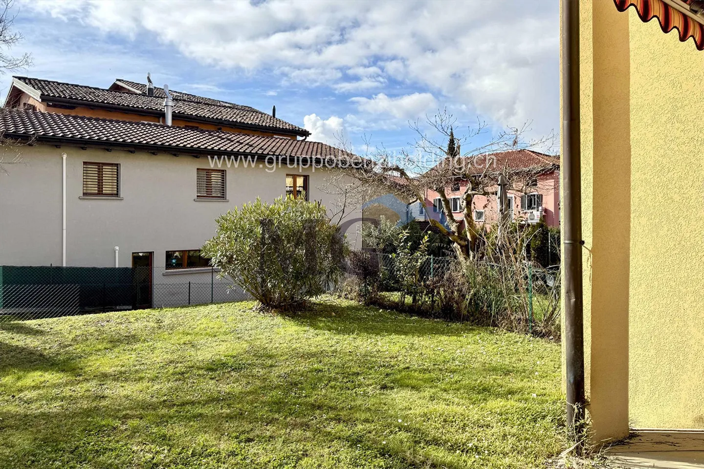 4.5-room apartment in a residential area with private garden - Photo 5 of 21
