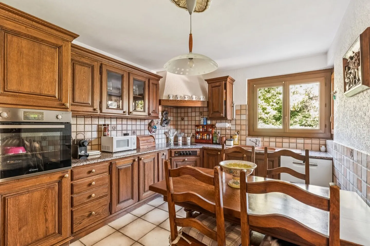 Fascino, spazio e potenziale Scopri la tua casa a Genthod! - Foto 5 di 13