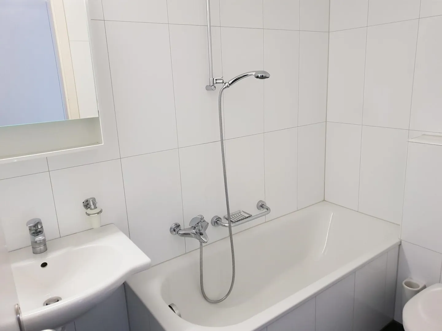 Appartement 2,5 pièces à louer dans le centre-ville - Photo 3 sur 7