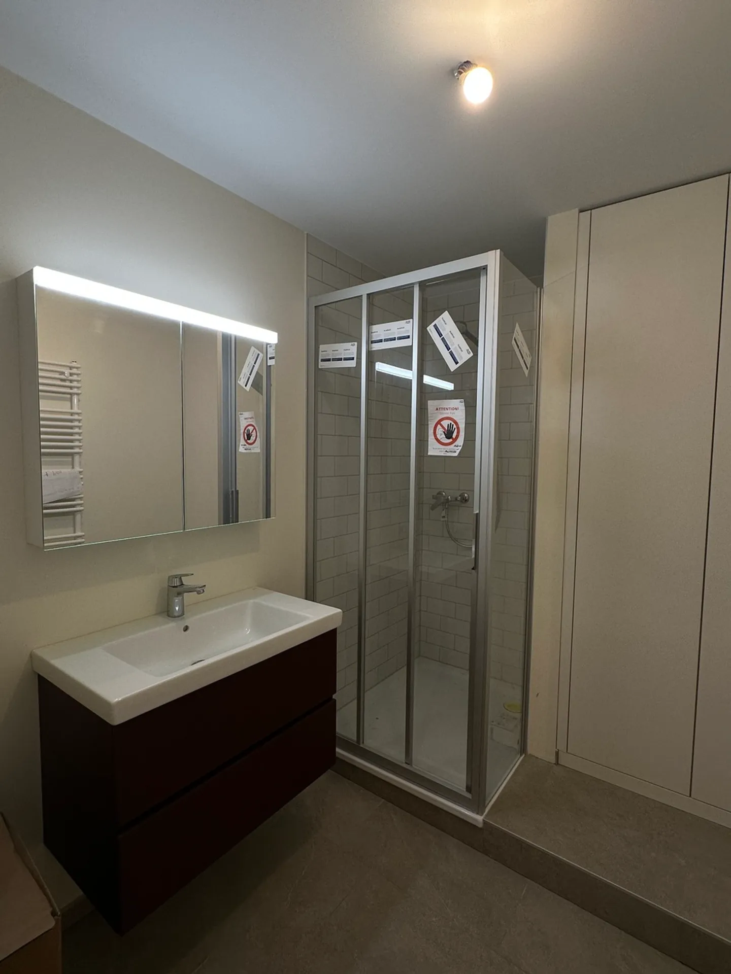 Bel appartement lumineux, rénové en 2025, balcon, cuisine ouverte - Photo 6 sur 6