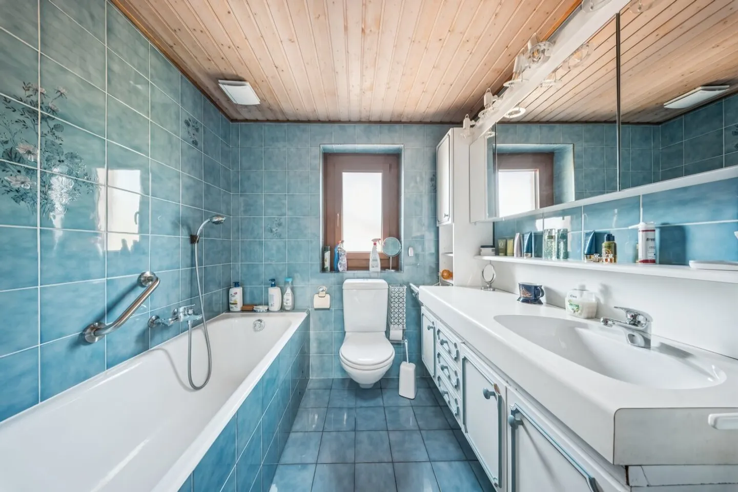 Fascino, spazio e potenziale Scopri la tua casa a Genthod! - Foto 9 di 13