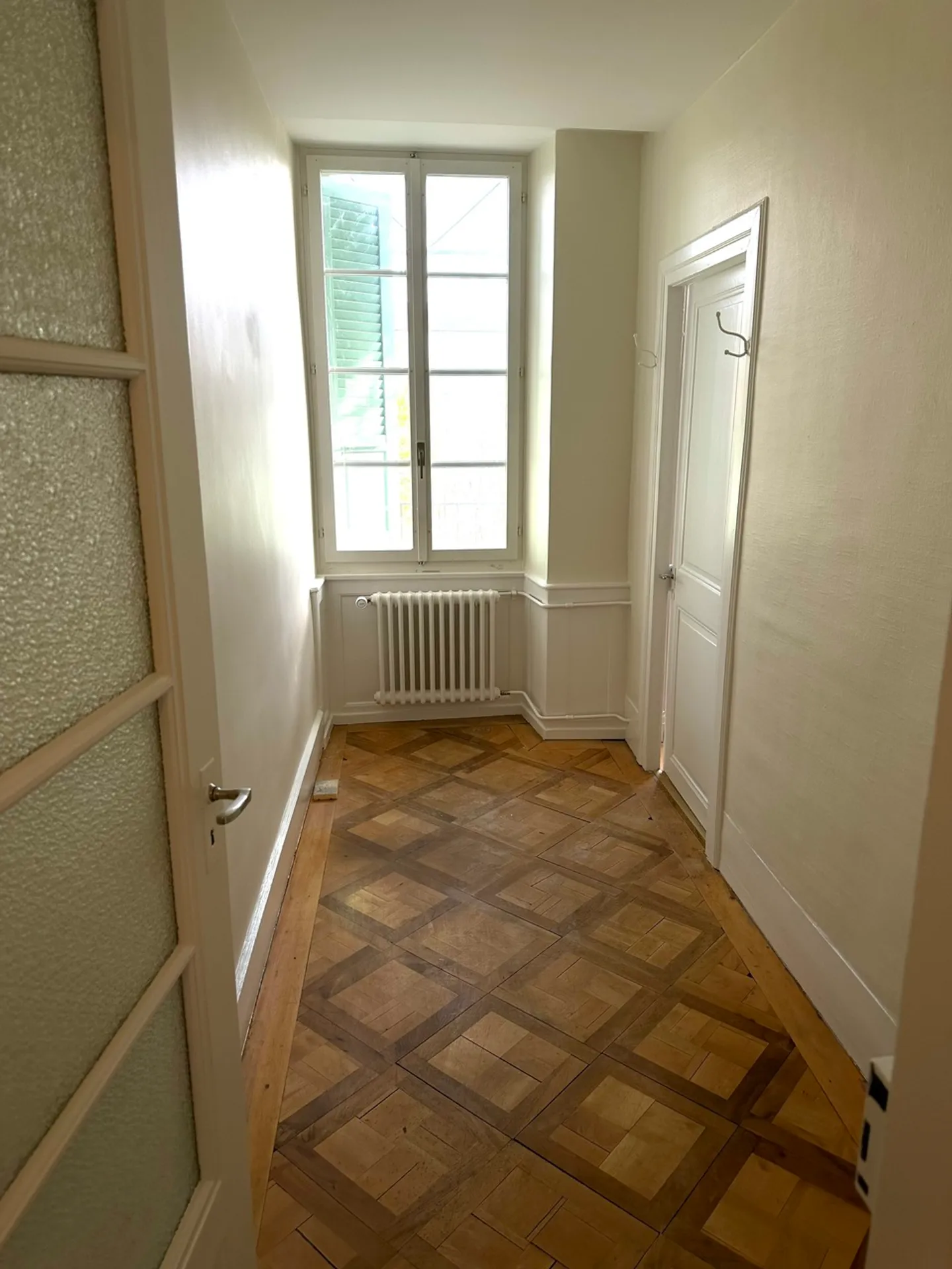 Bel appartement lumineux, rénové en 2025, balcon, cuisine ouverte - Photo 5 sur 6