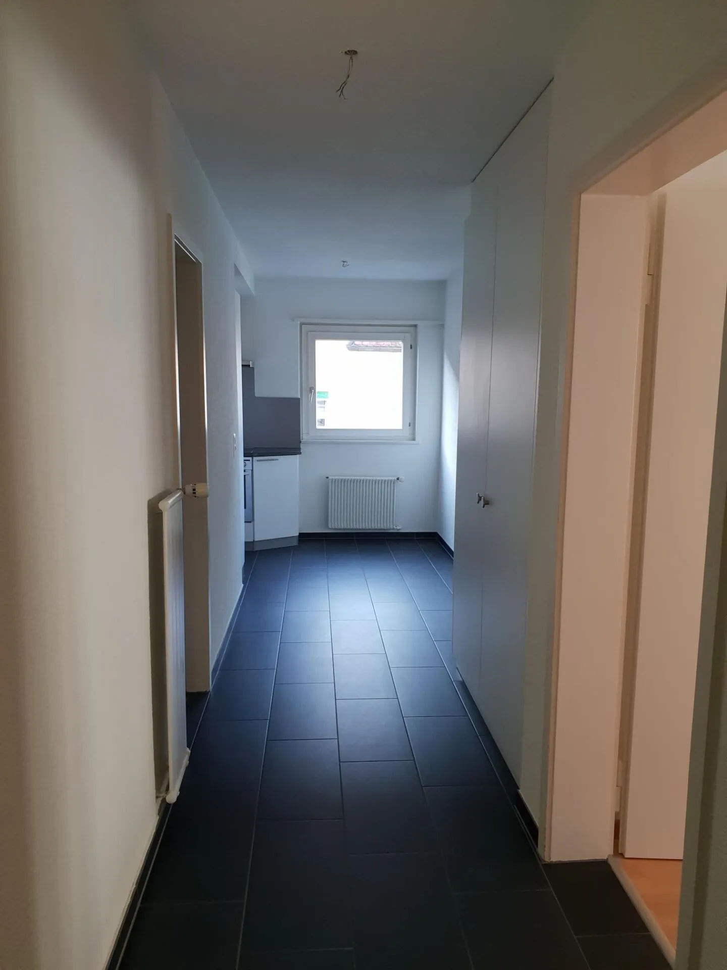 Appartement 2,5 pièces à louer dans le centre-ville - Photo 4 sur 7