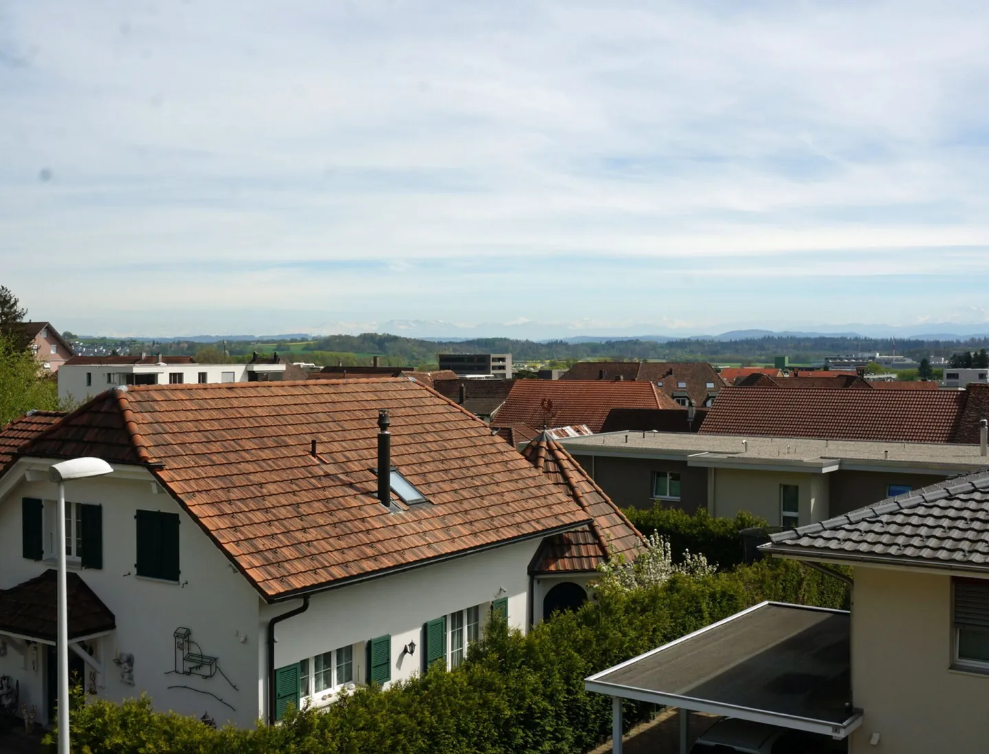 ...erfüllt Ansprüche und überzeugt... - Foto 4 von 14