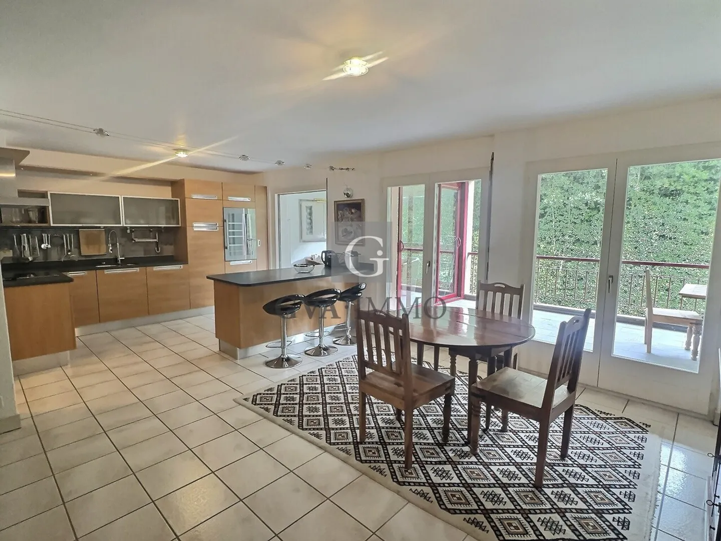 Beautiful duplex apartment with terrace just steps from the lake - Photo 2 of 8