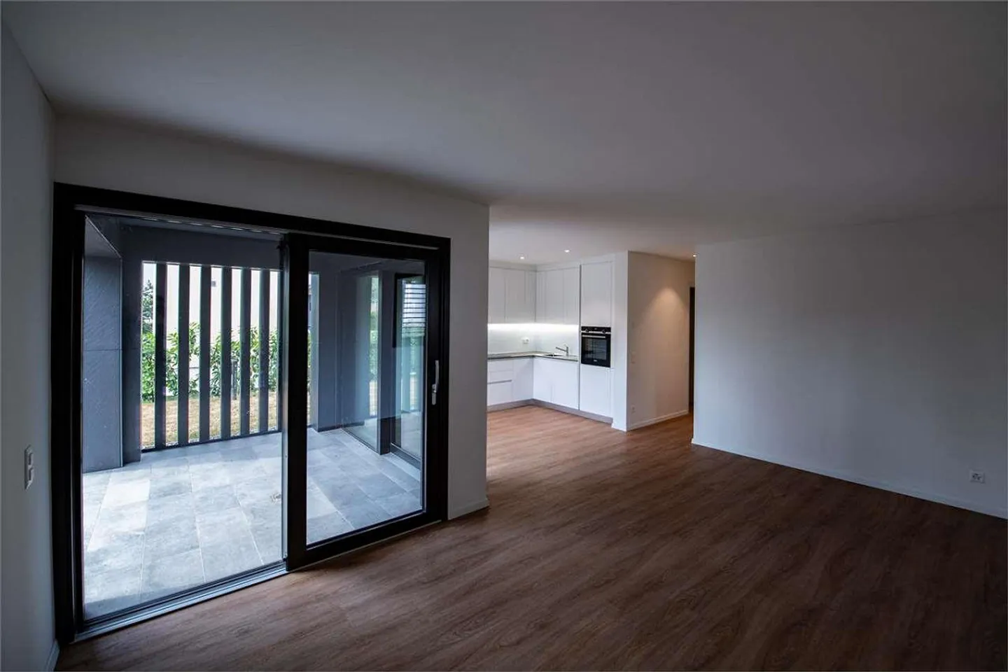 Mendrisio, appartamento di 4,5 locali con giardino in affitto - Foto 2 di 10