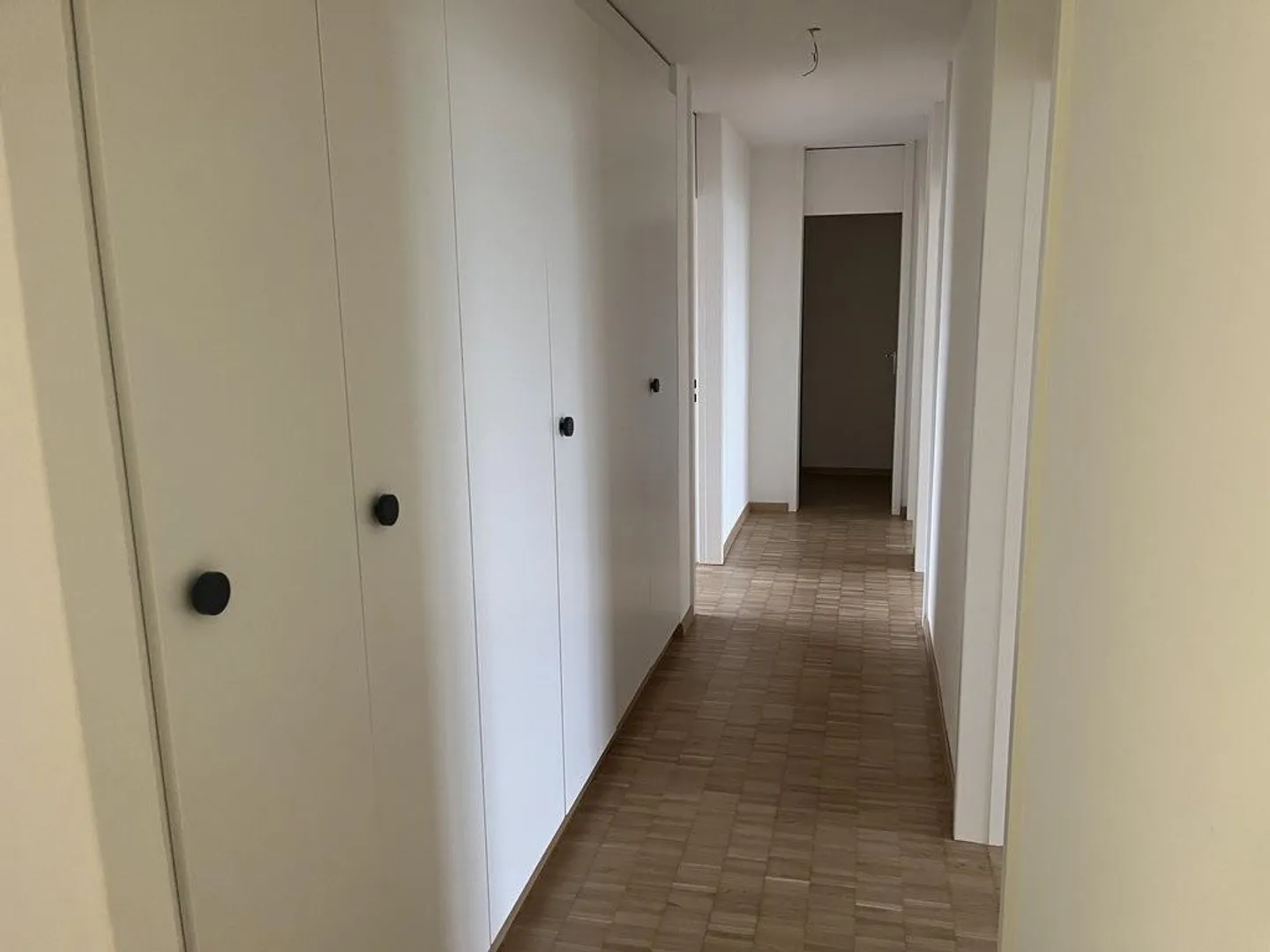 Grosszügige 5.5-Zimmer-Wohnung - zentral und ruhig gelegen - Foto 12 von 12