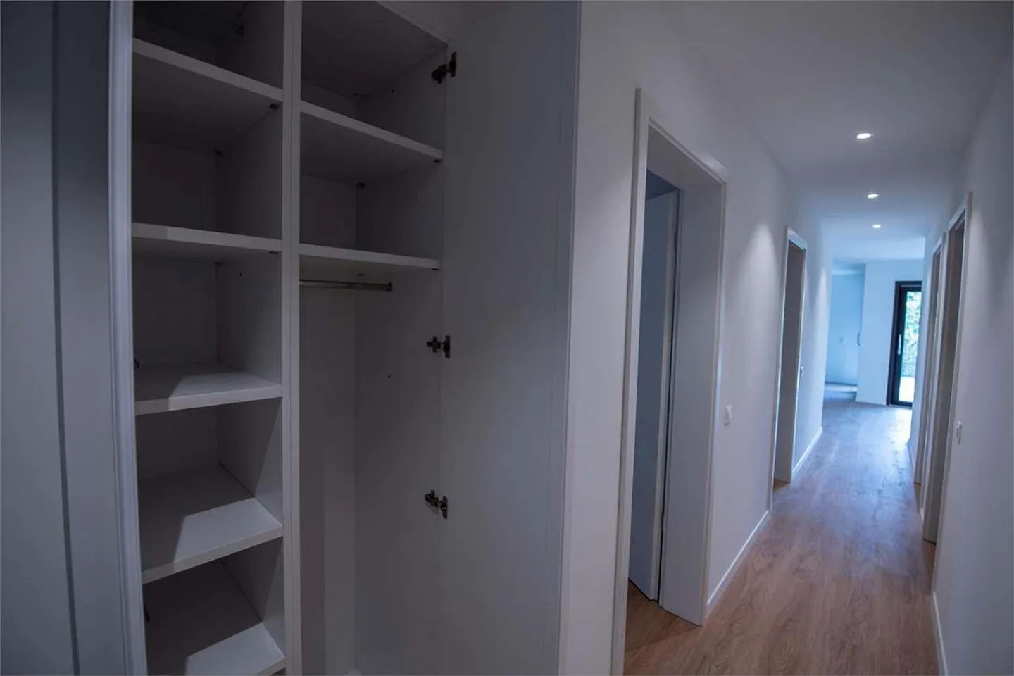 Mendrisio, appartamento di 4,5 locali con giardino in affitto - Foto 5 di 10