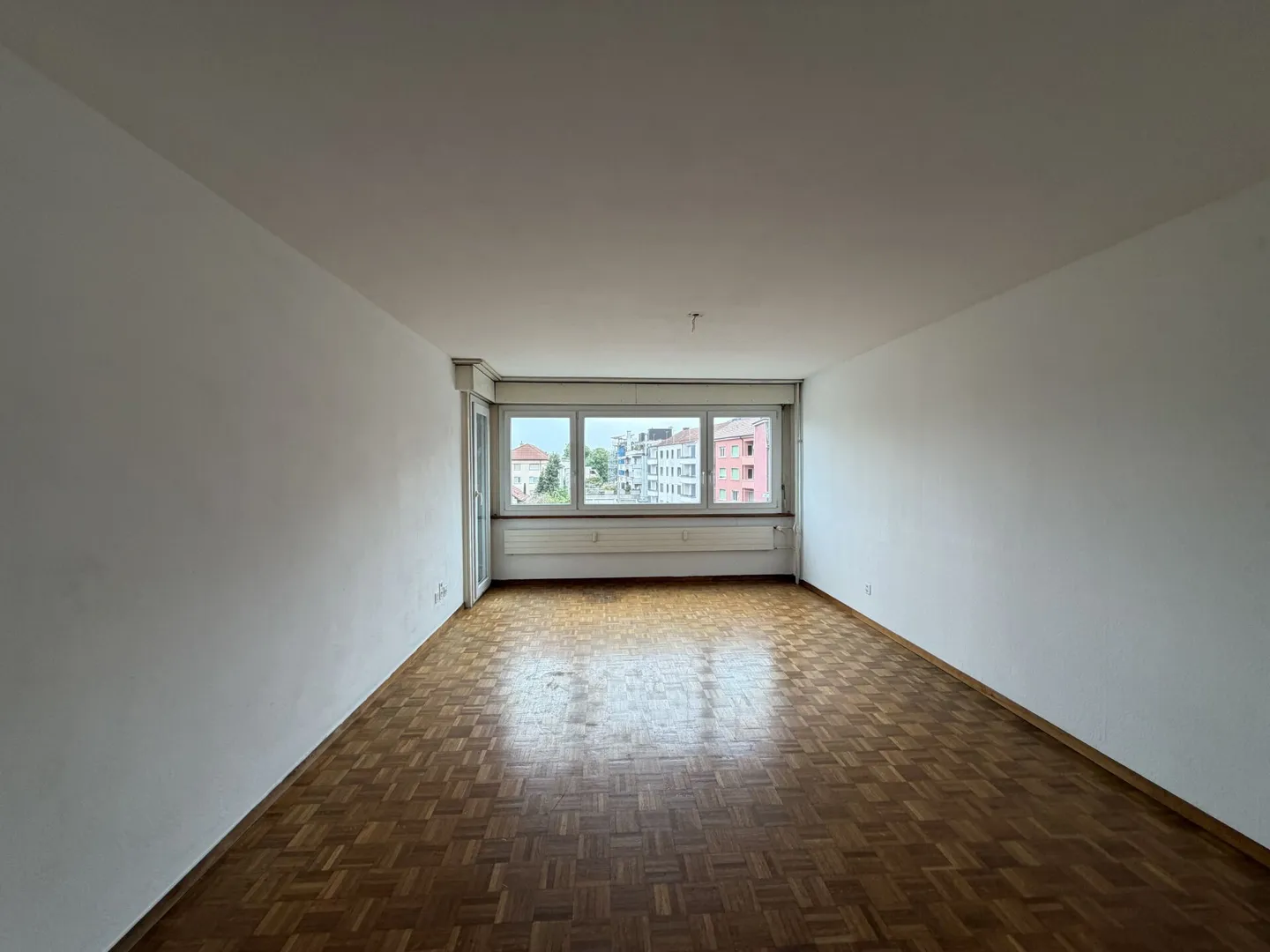 Geräumige 4.5-Zimmer-Wohnung - Foto 3 von 9