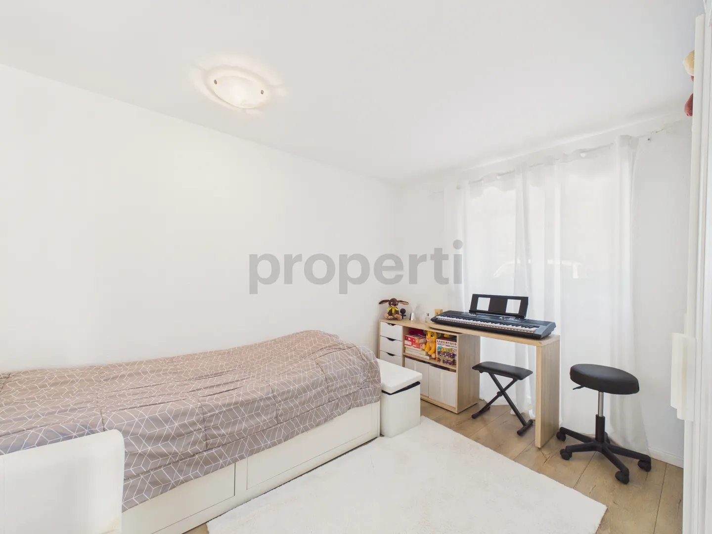 4.5 Room Villa with Pool in Roveredo GR - Photo 4 of 9