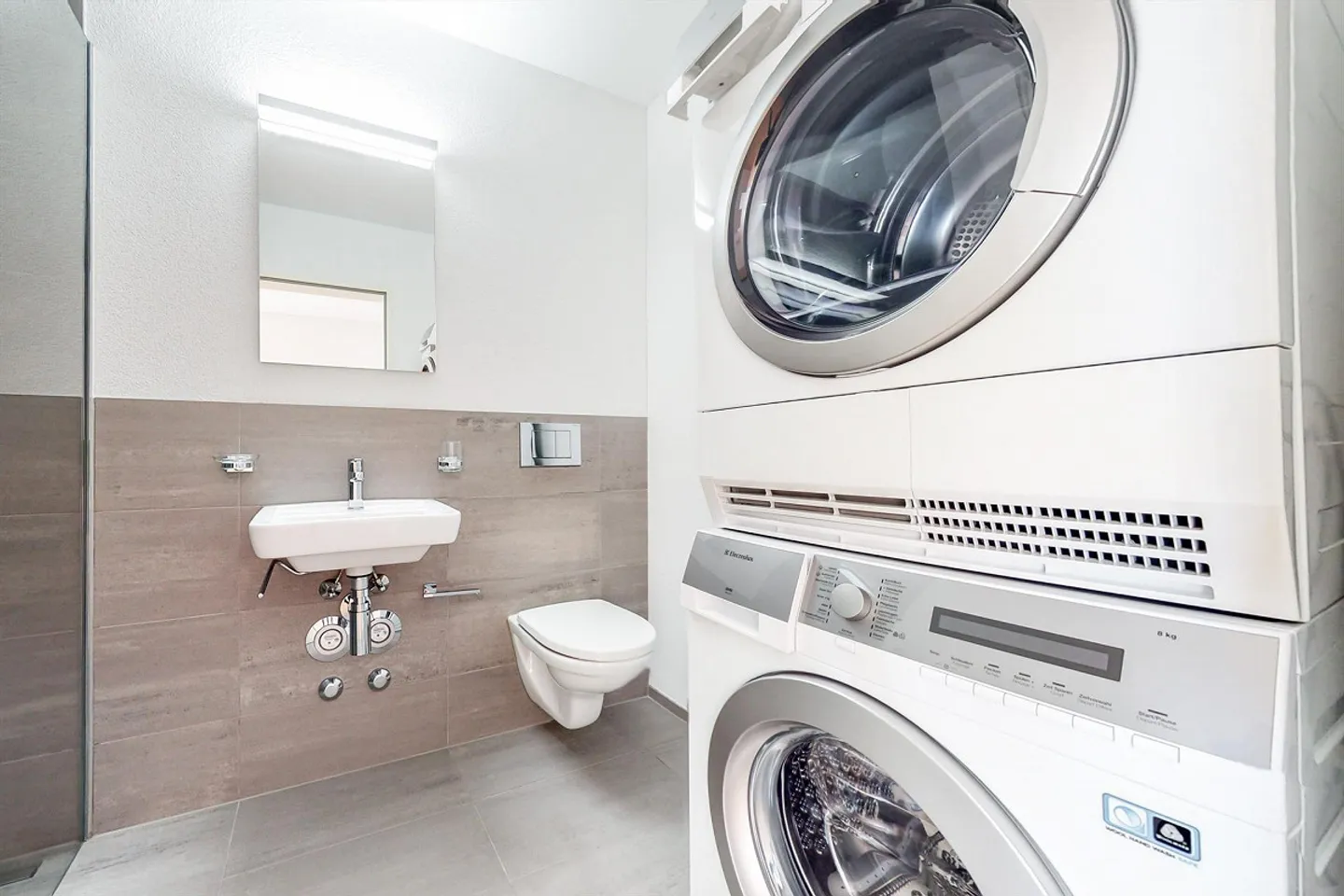 Appartamento moderno con terrazza cercasi? - Foto 8 di 9