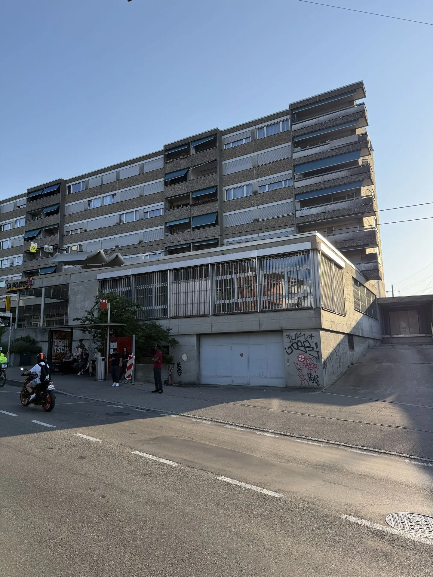 Geräumige 4.5-Zimmer-Wohnung - Foto 1 von 9